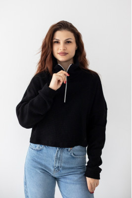 Светр жіночий